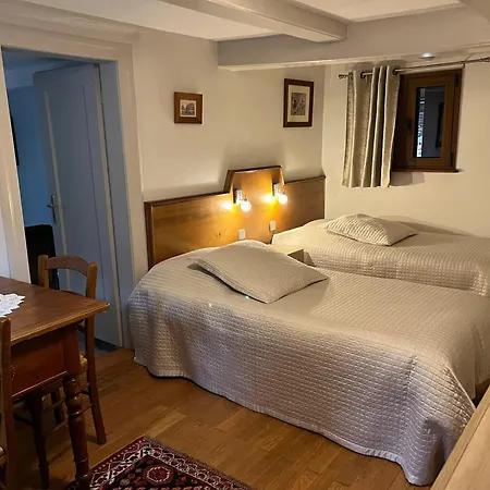 בית נופש Maison Accueillante Dans Avec Terrasse.