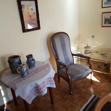 Maison Accueillante Dans Avec Terrasse. Casa vacanze *